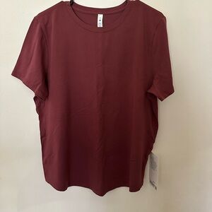 Lululemon Athletica Burgundy Short Sleeve Tee
